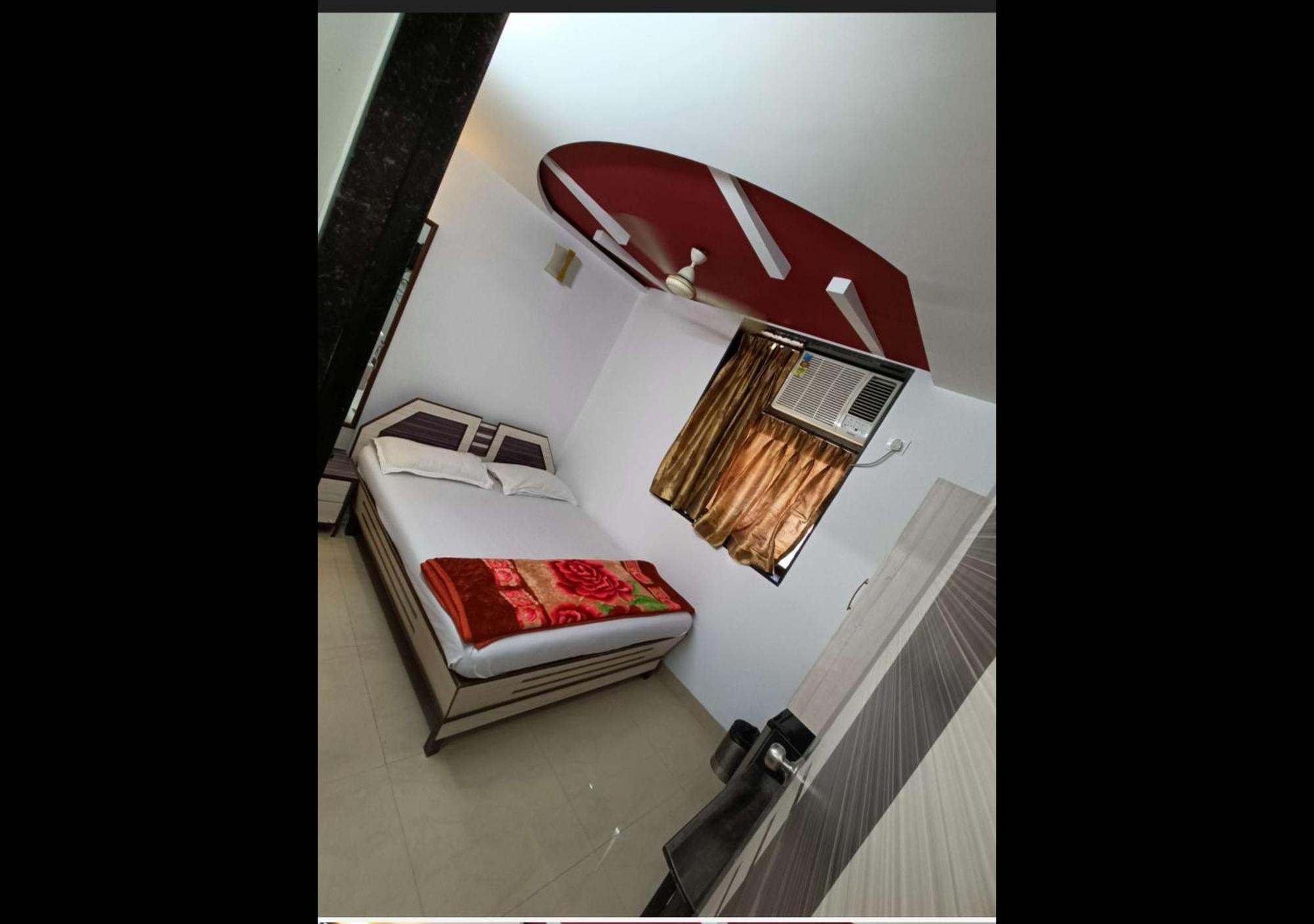 Hotel Broadway Colaba Mumbai Kültér fotó